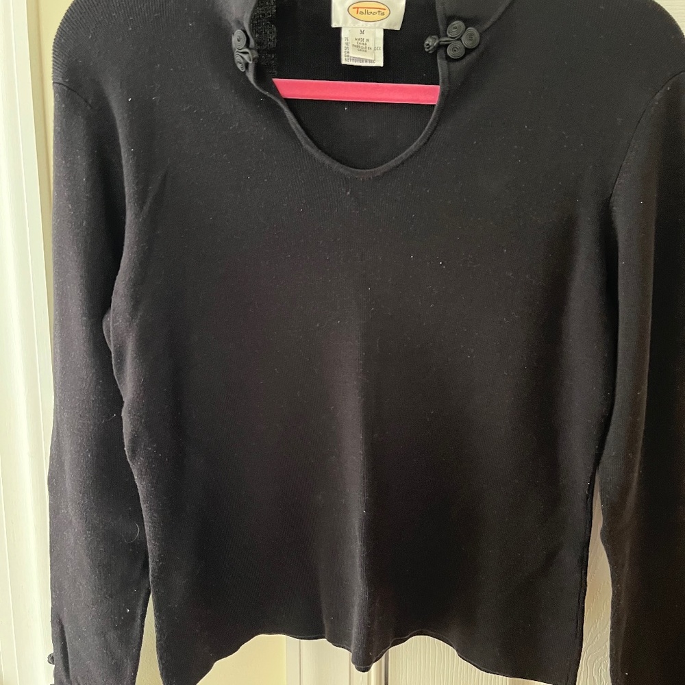 Talbots Black V Neck Sweater w Soutache Trim, Size Medium